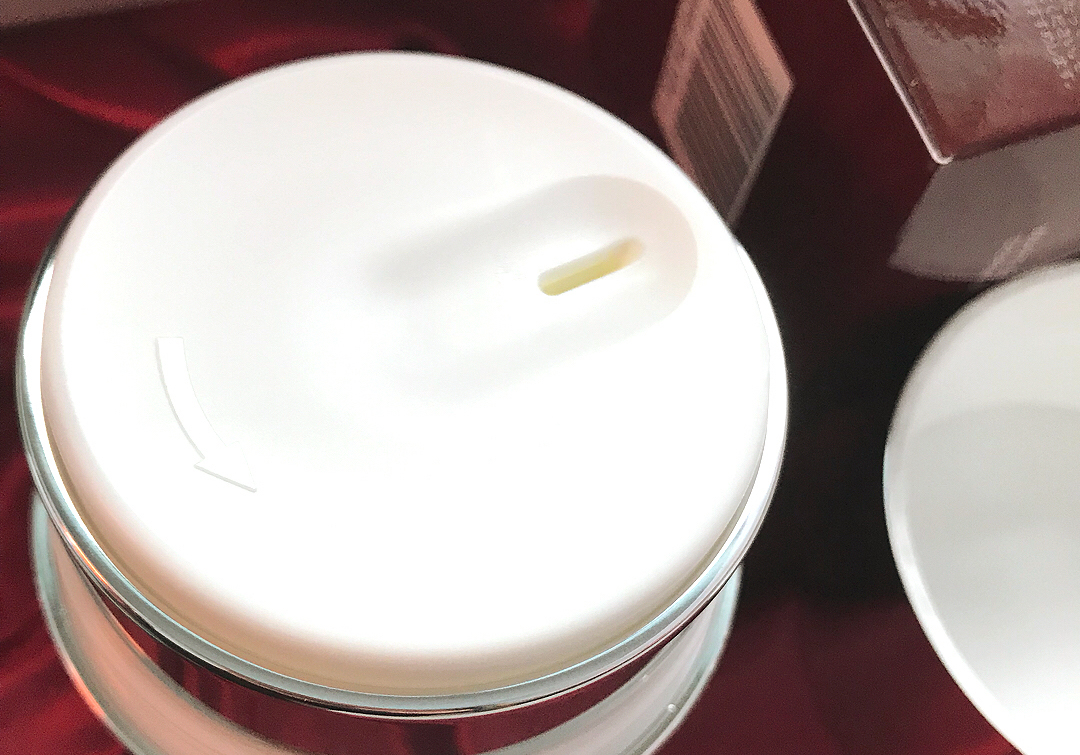 SK-II 唯白焕晶莹透修护霜