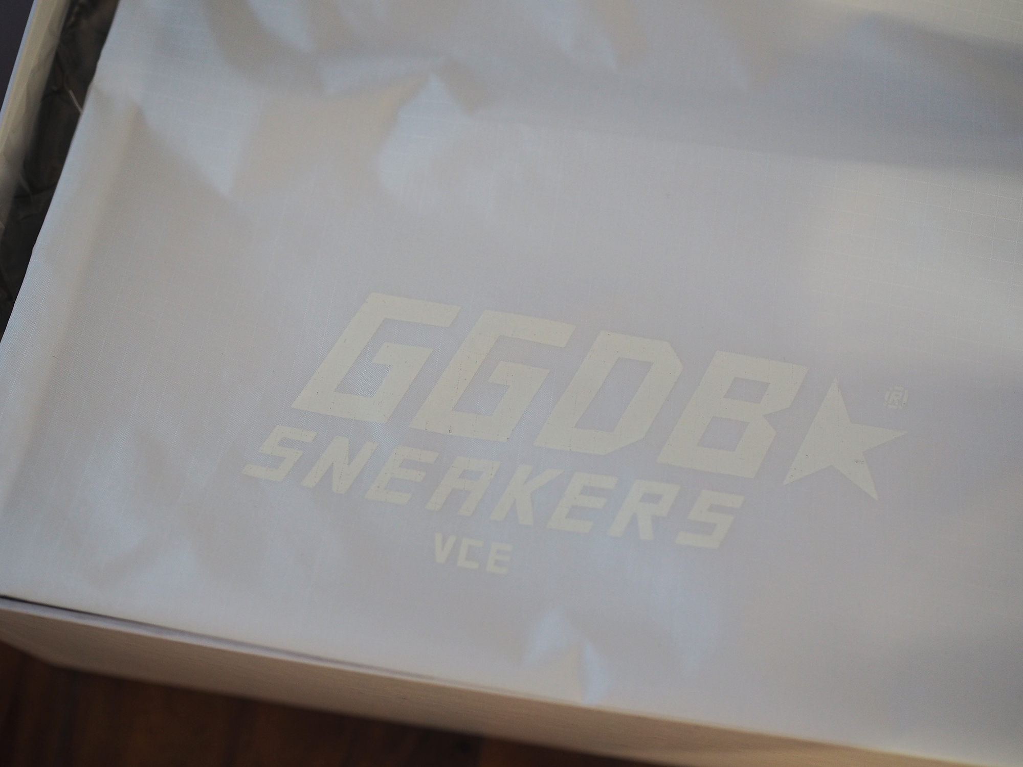 GGDB Starter Sneakers